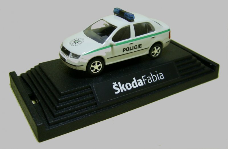 Skoda Fabia I Sedan Policie Tschechische Polizei Hersteller: Kaden aus Tschechien Weitere Bilder auf http://www.skoda-modelle.de 
